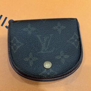 Louis Vuitton coin purse